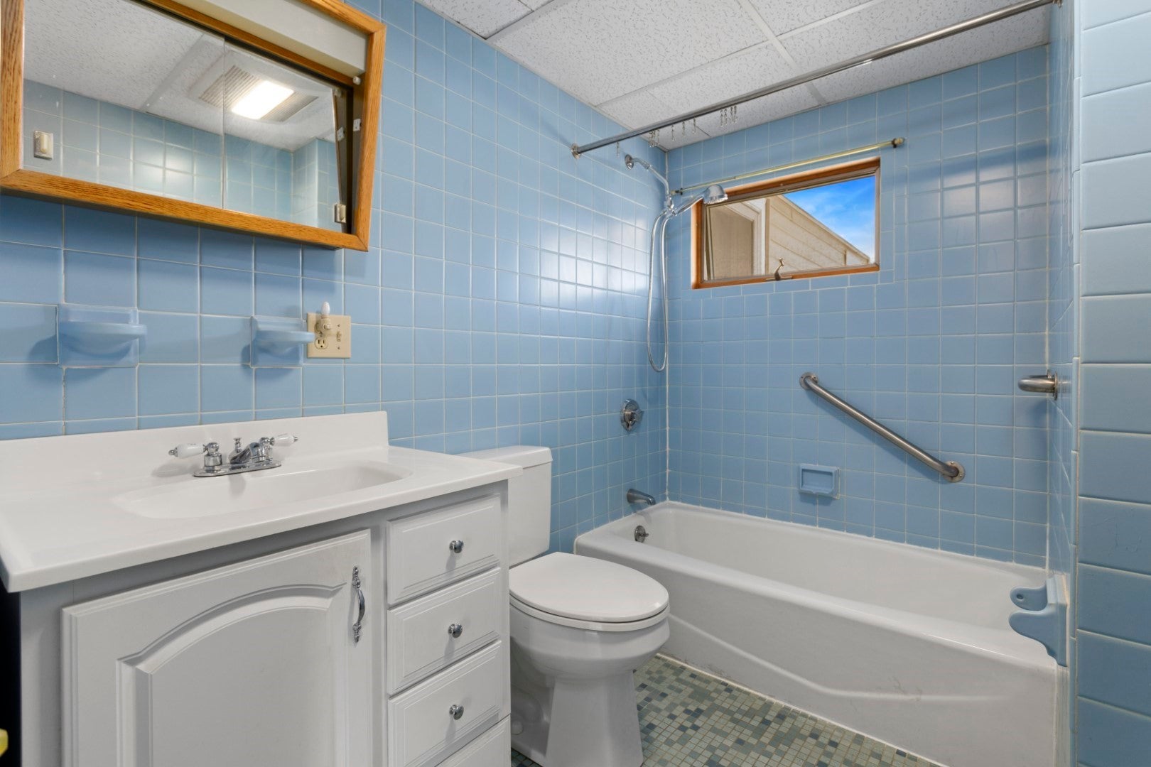6 Mystic Ave, Gloucester, MA, 6 Mystic Ave, Gloucester, MA Photo #30