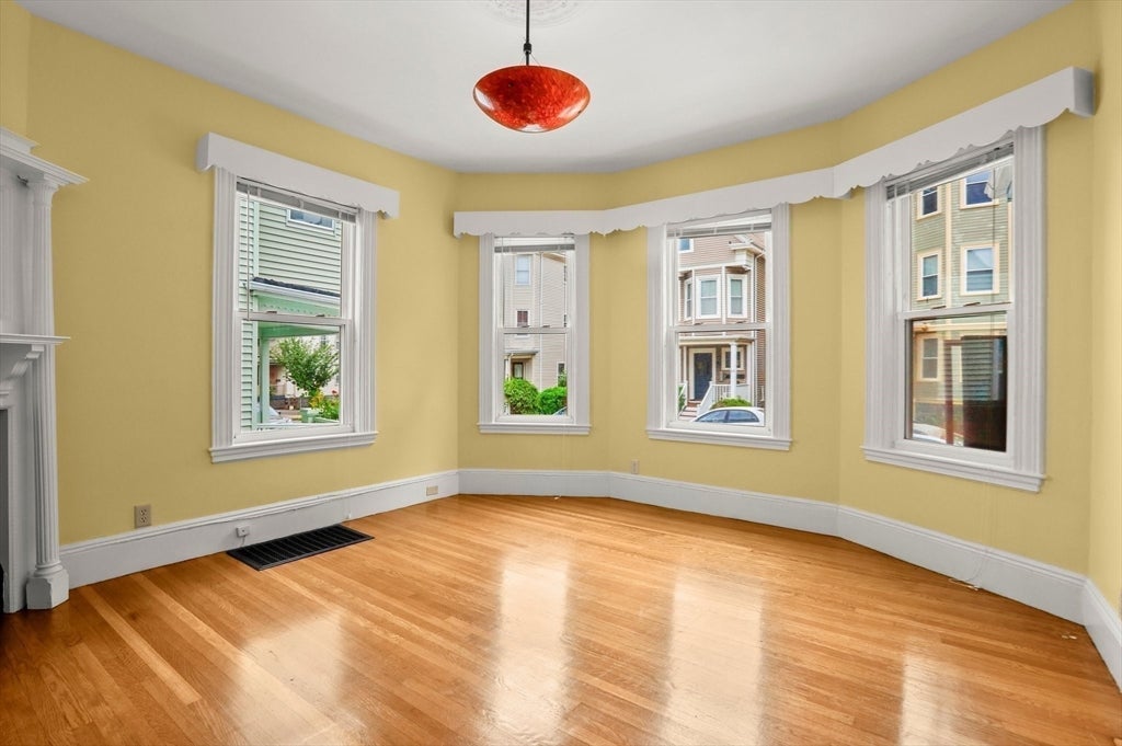 25 Tower St #1, Boston, MA, 25 Tower St #1, Boston, MA Photo #7