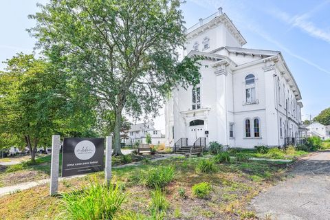 86 Pleasant St Marlborough MA 01752