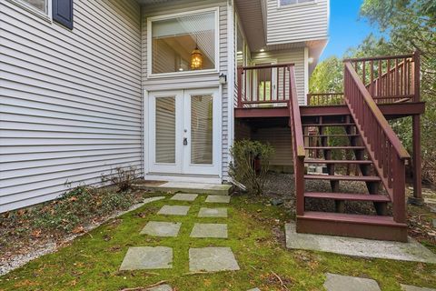 196 Algonquin Trail 196 Ashland MA 01721