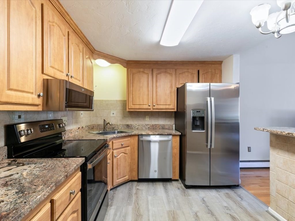 44 Casablanca Ct 44