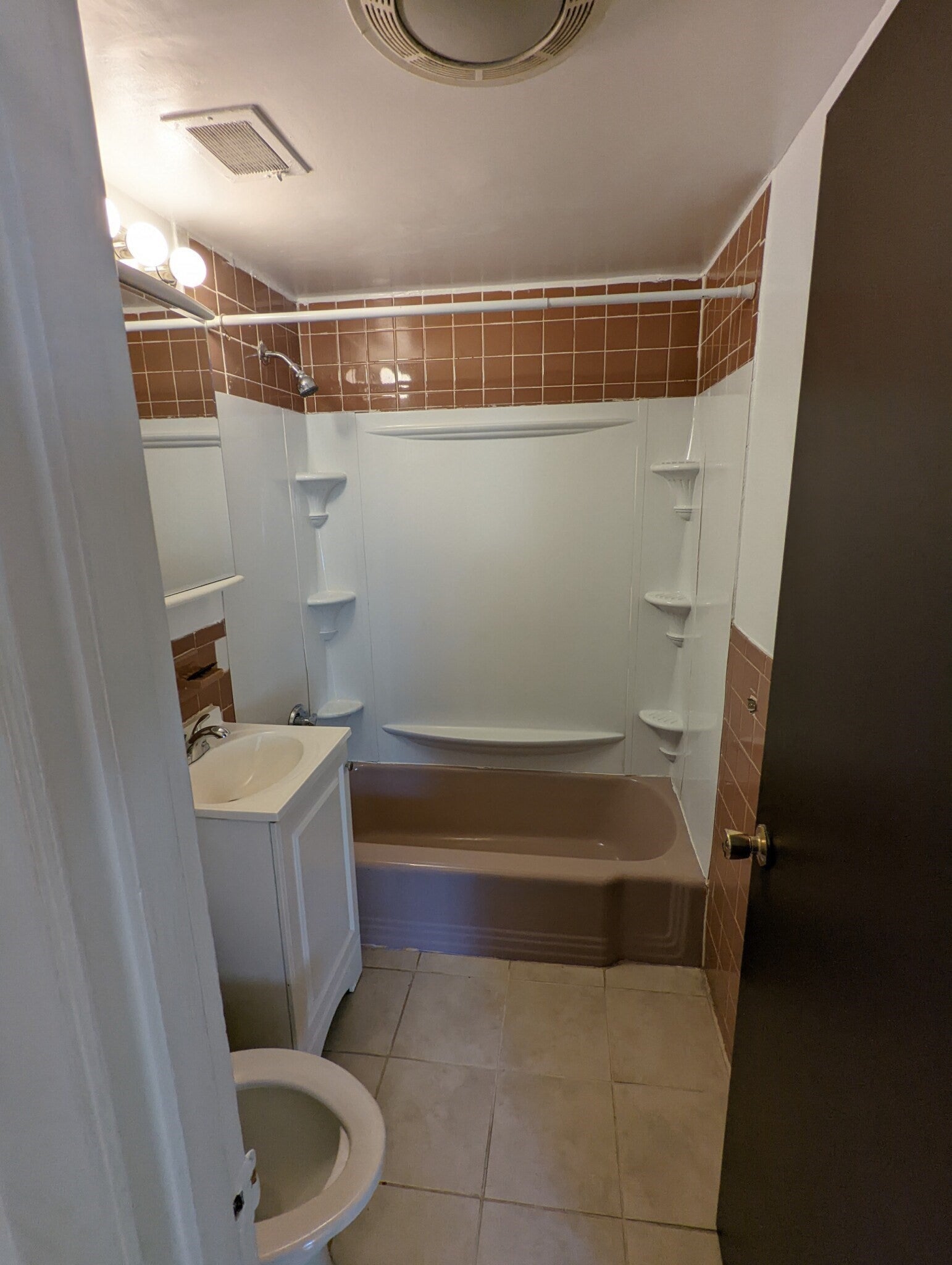202 Central ST #6, Stoneham, MA, 202 Central ST #6, Stoneham, MA Photo #8