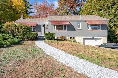 399 Union St Leominster MA 01453