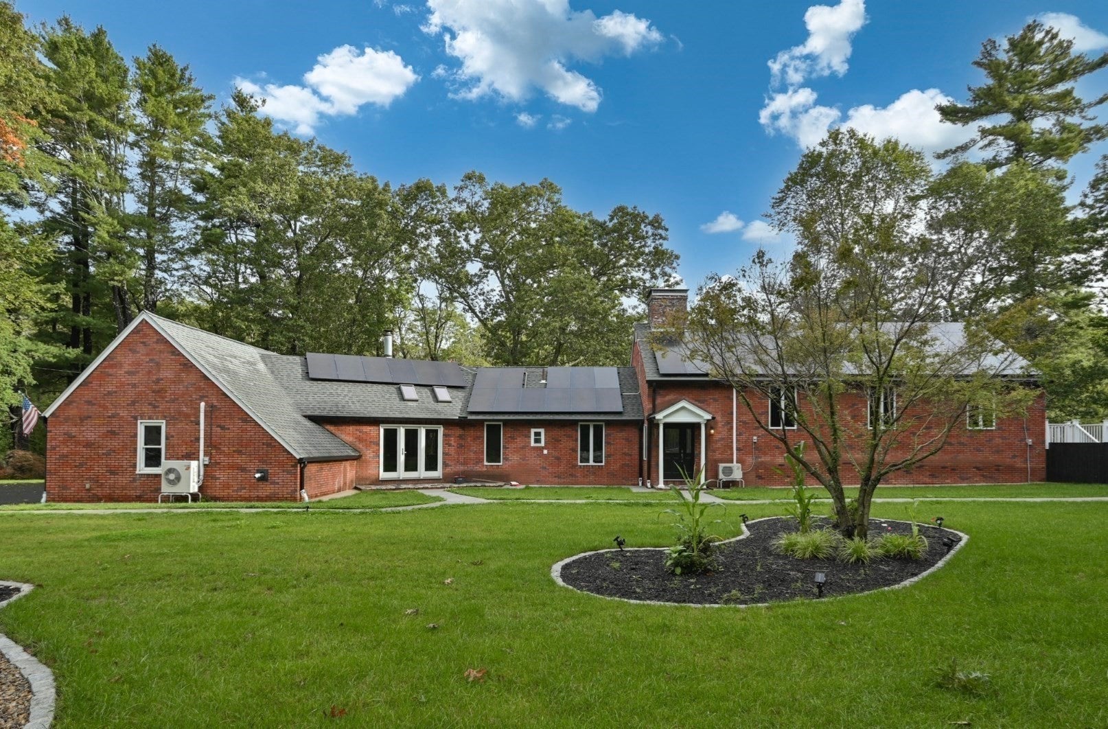 105 Georgetown Rd