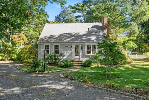 84 Bartlett Rd Plymouth MA 02360