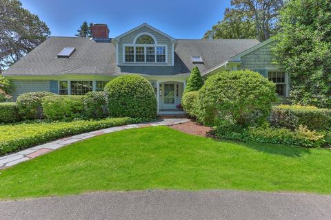 Single Family Residence in Chatham MA 174 Seapine Road.jpg