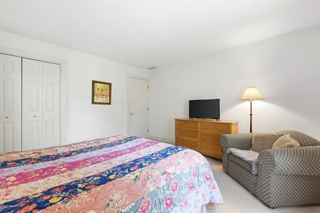 2 Laurel Street, Lexington, MA, 2 Laurel Street, Lexington, MA Photo #25