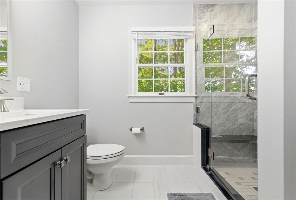 2 Laurel Street, Lexington, MA, 2 Laurel Street, Lexington, MA Photo #20