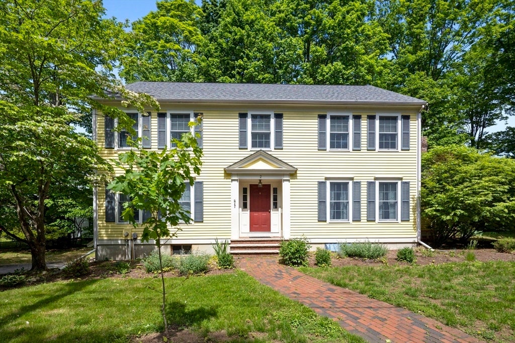 Photo of 2 Laurel Street, Lexington, MA