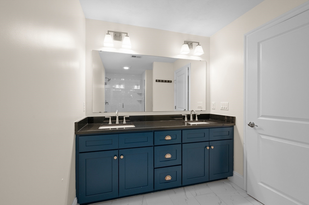 13 Bailey Pond Rd #13, Amesbury, MA Photo #11