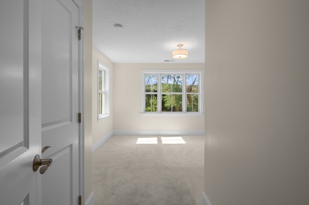 13 Bailey Pond Rd #13, Amesbury, MA Photo #17
