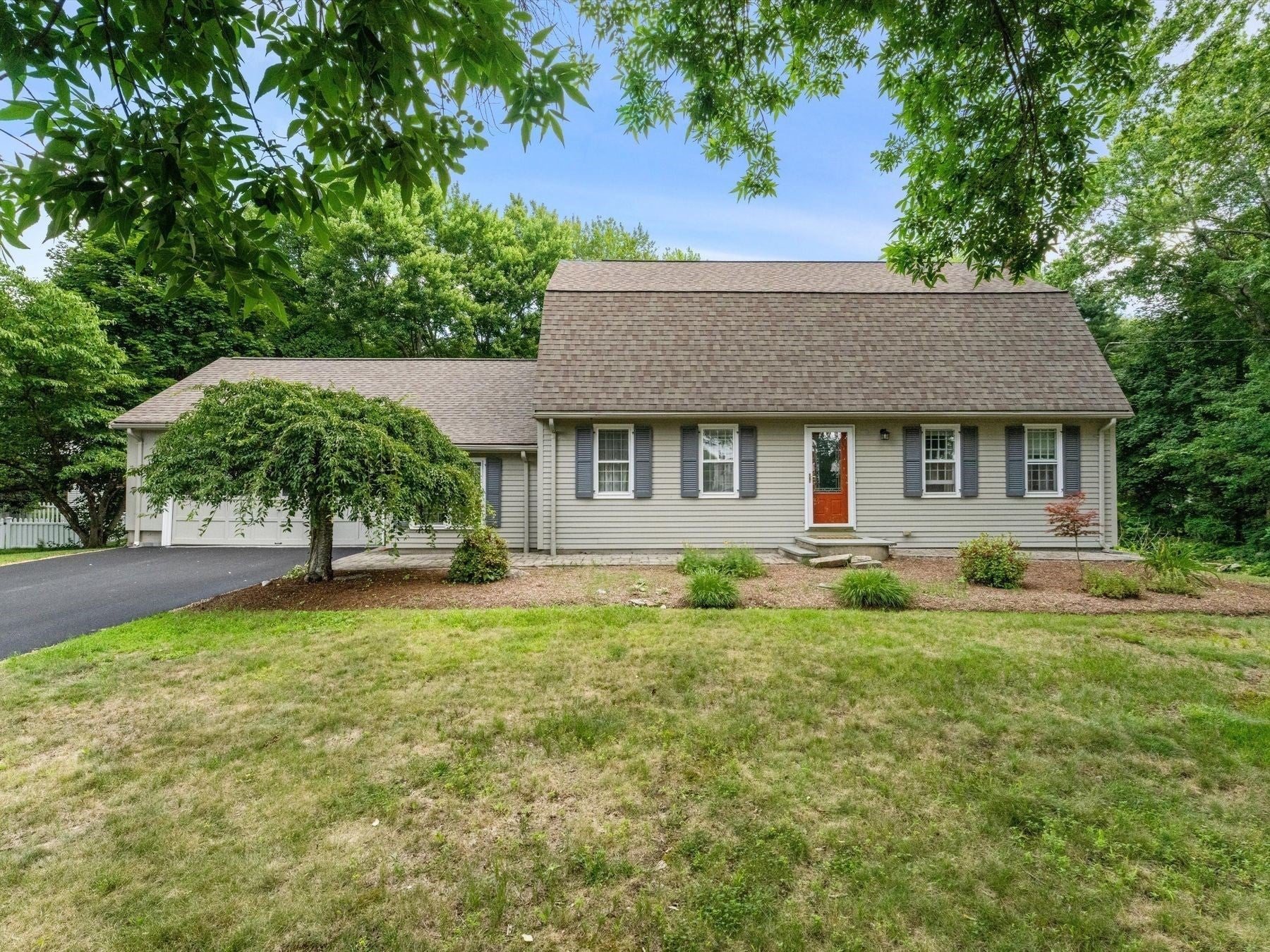 1 Longmeadow Road