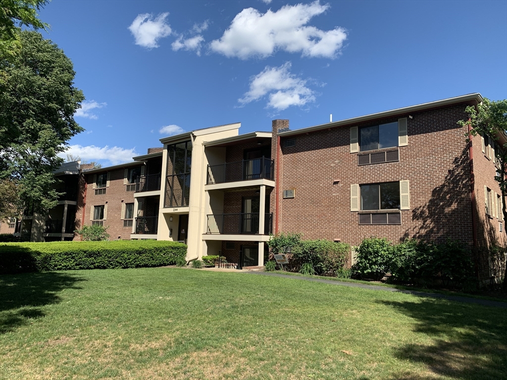 2340 Commonwealth Ave #2-3, Newton, MA, 2340 Commonwealth Ave #2-3, Newton, MA Photo #9