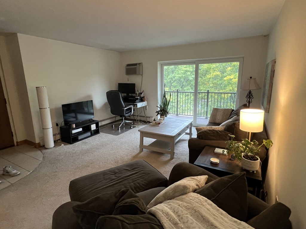 2340 Commonwealth Ave #2-3, Newton, MA, 2340 Commonwealth Ave #2-3, Newton, MA Photo #2