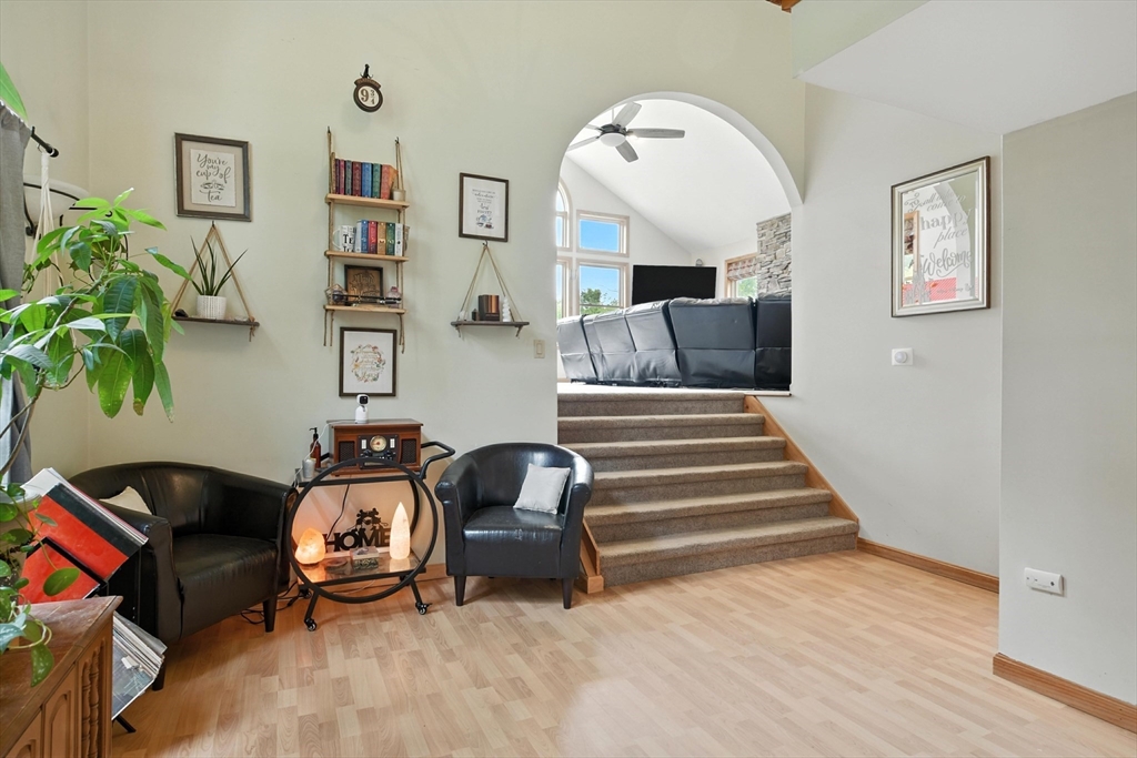 12 Rose Cir