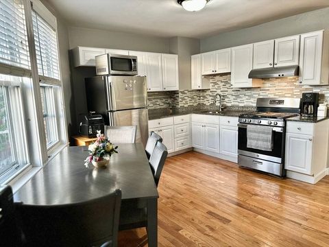 139 Park St 4 Chelsea MA 02150