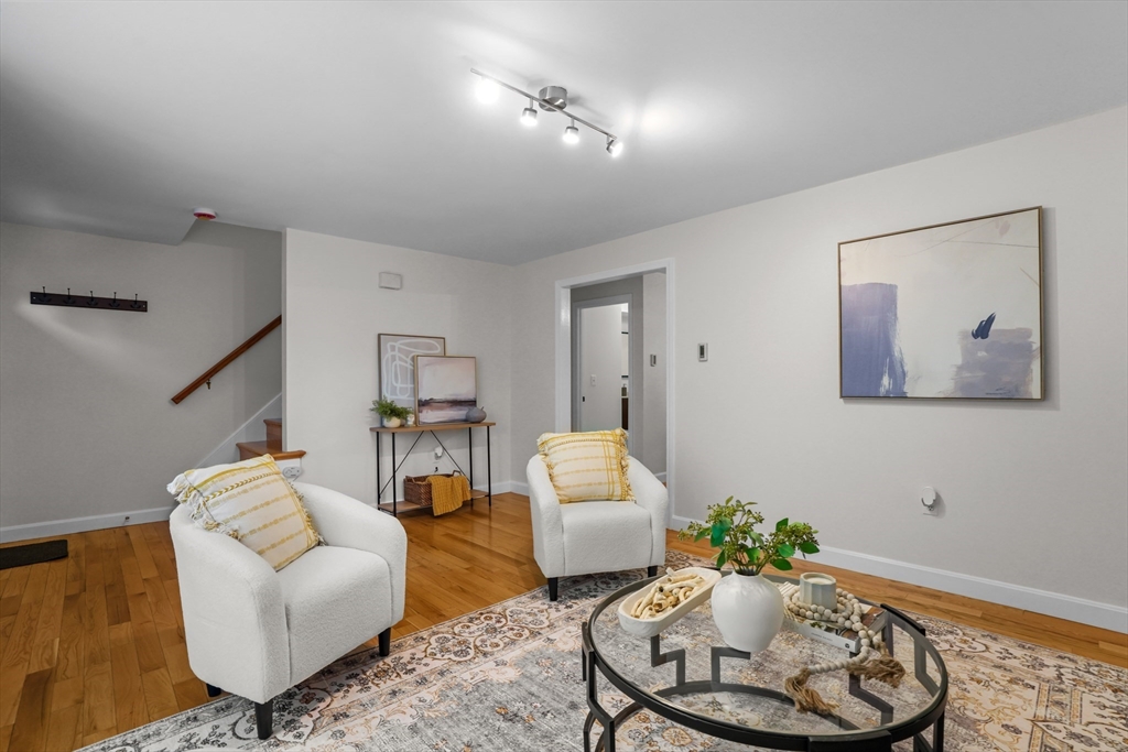 17 Village Way D