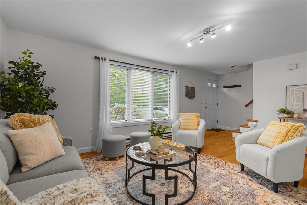 17 Village Way D