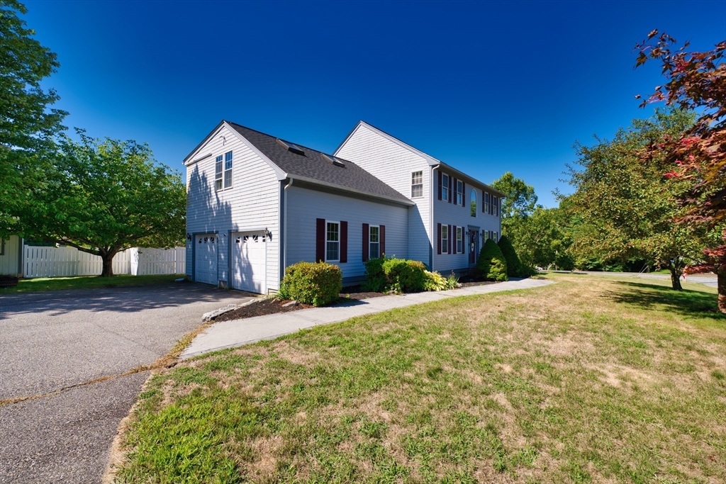 52 Pershing Ave