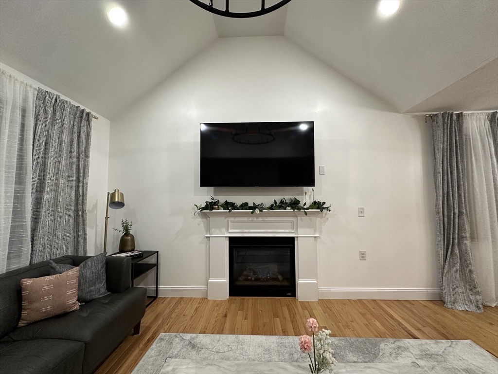 34 Zain Cir 34