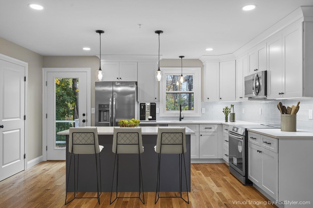 9 Acton Rd 16