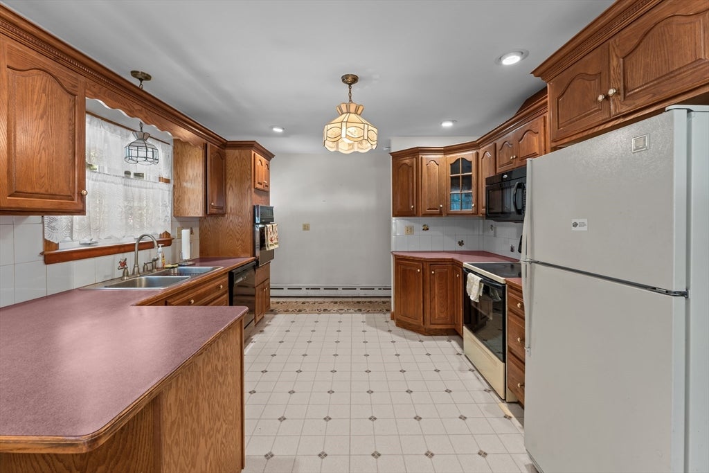 48 Jason Dr