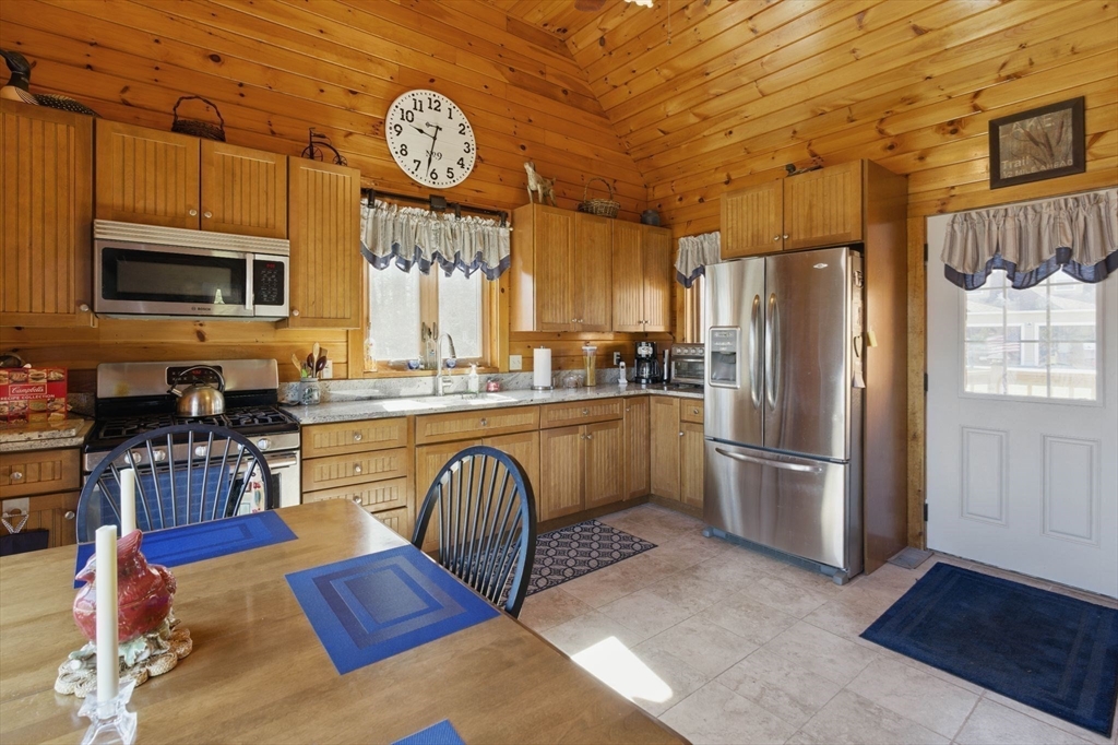 44 Auclair Rd