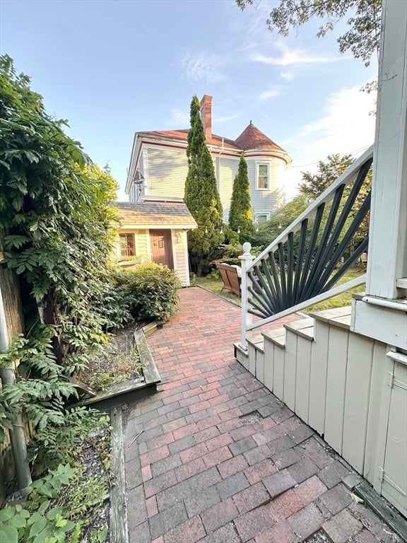 34 Rotch St, New Bedford, MA Photo #5