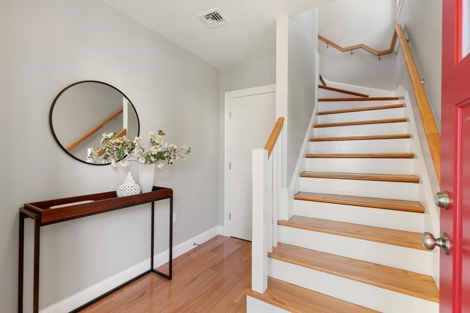 48 Mt Vernon St 2
