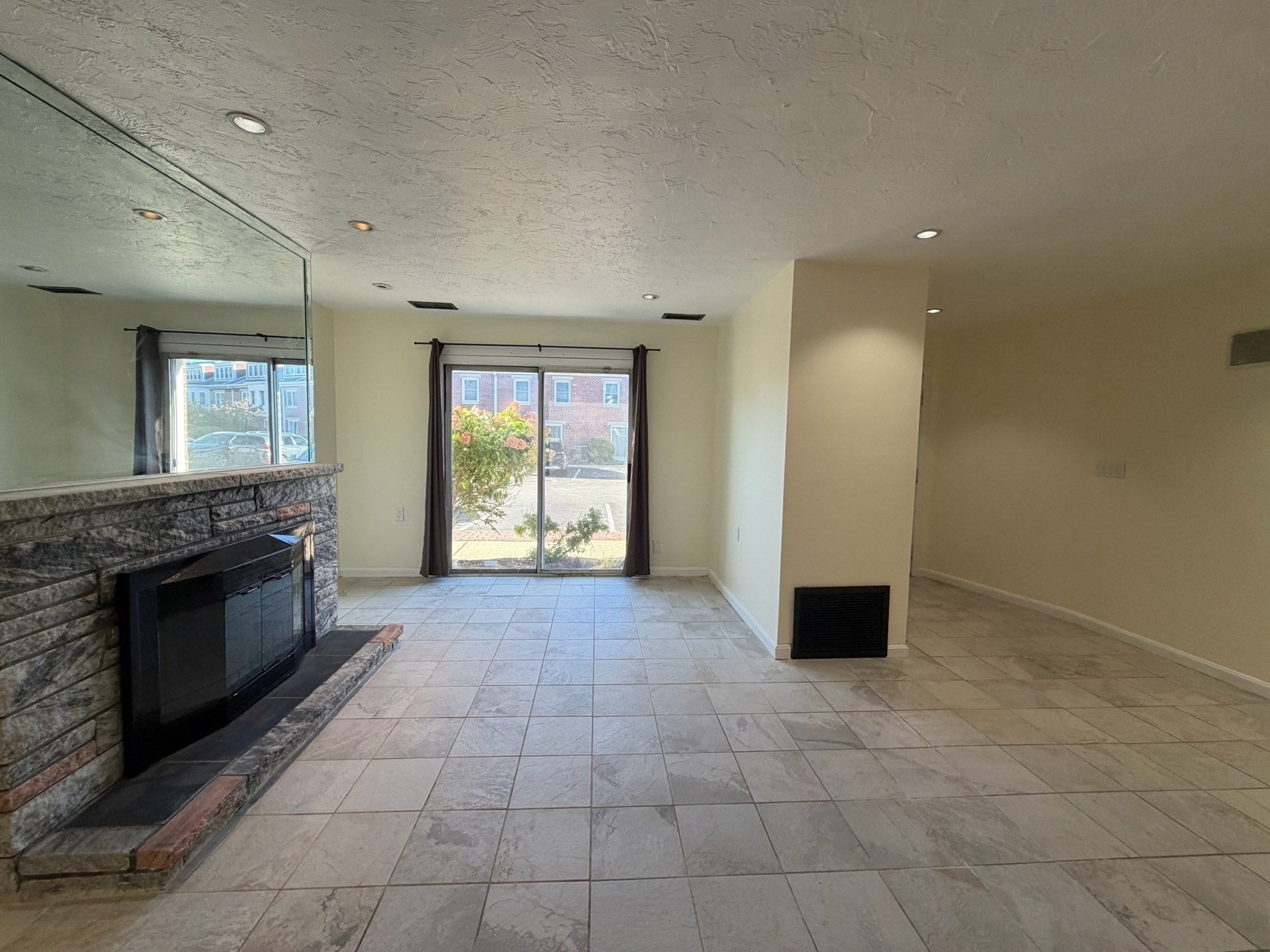 148 Quincy Shore Dr Unit 44, Quincy, MA, 148 Quincy Shore Dr Unit 44, Quincy, MA Photo #7