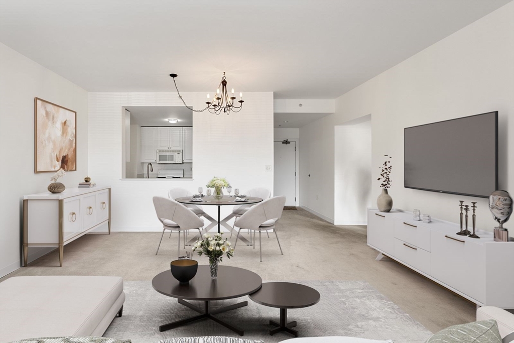 519 Harrison Ave D117