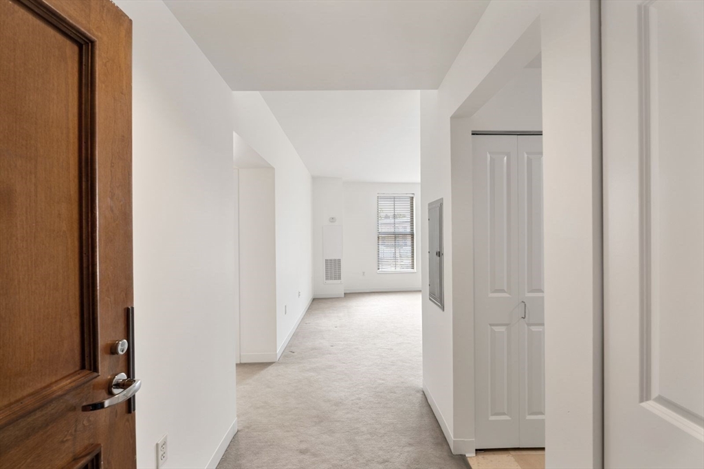 519 Harrison Ave D117