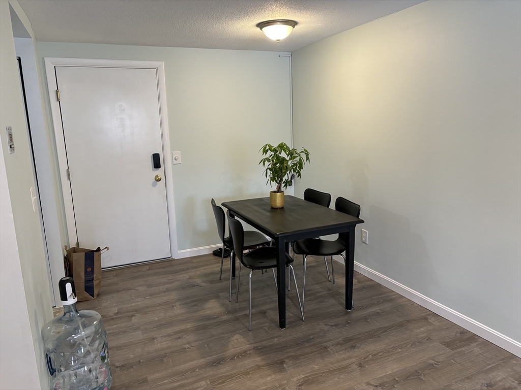 135 Grove 124
