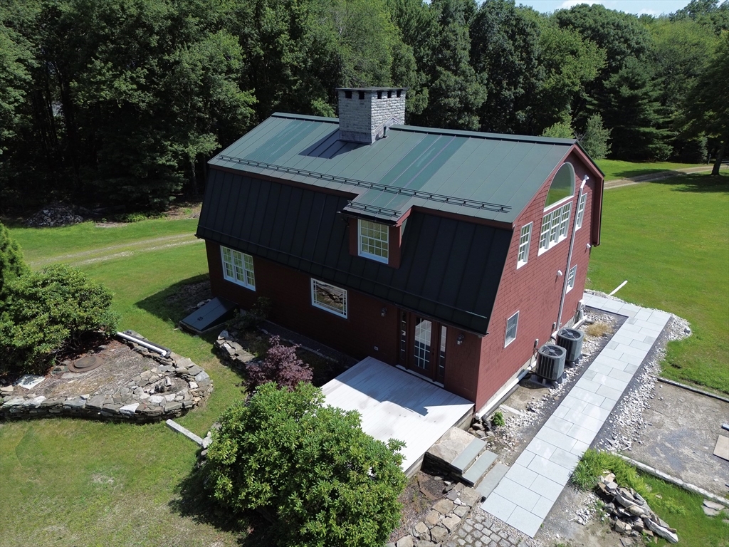 152 Uxbridge Rd