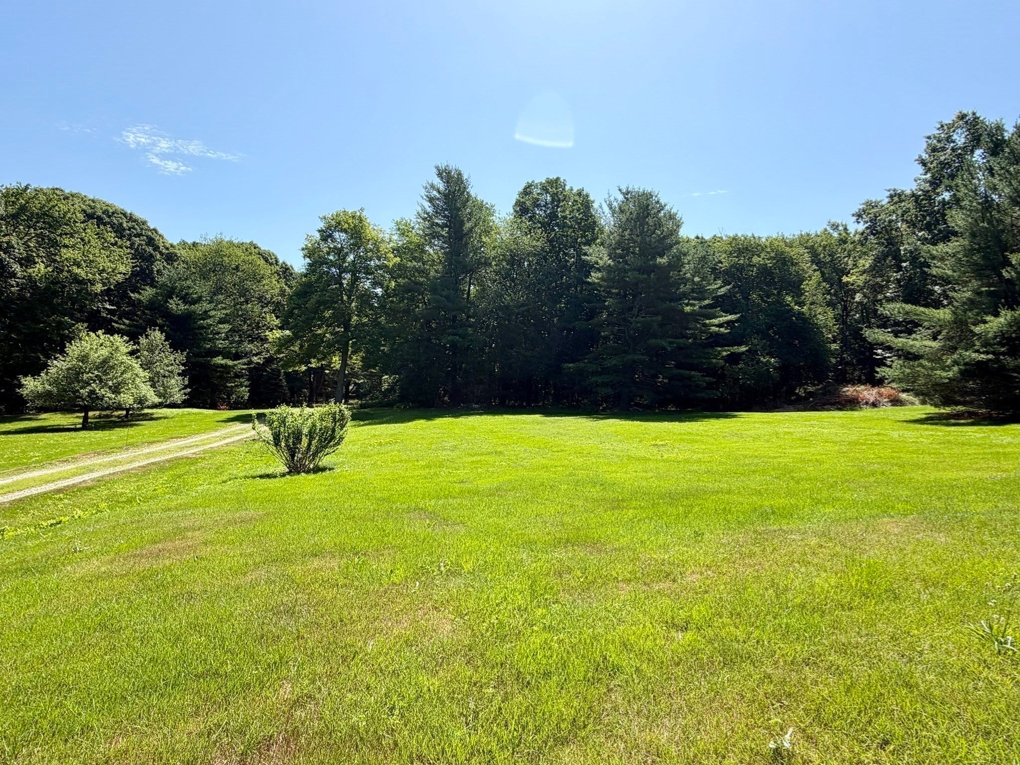 152 Uxbridge Rd