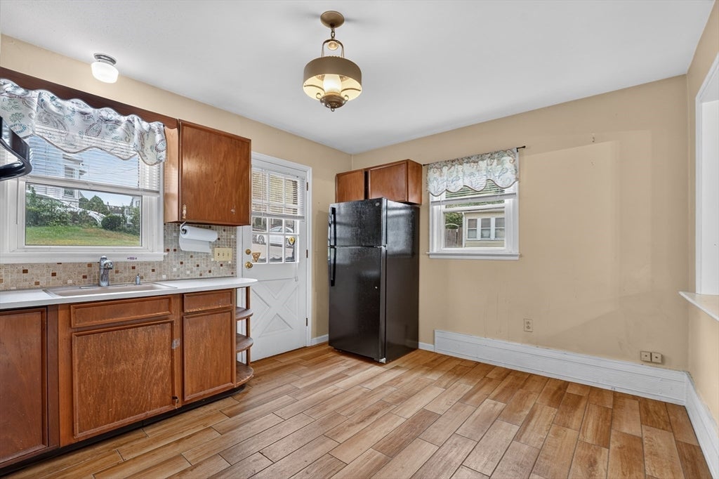 219 North St, Salem, MA, 219 North St, Salem, MA Photo #18