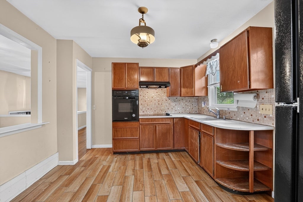 219 North St, Salem, MA, 219 North St, Salem, MA Photo #19