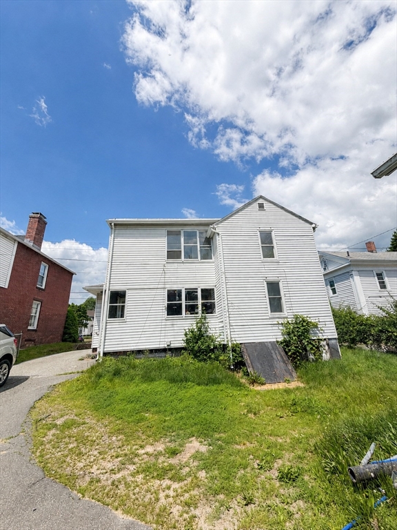 123 Grape St