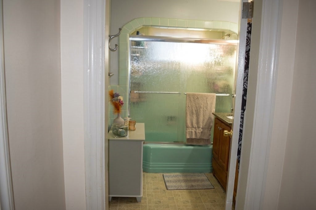 21 Graham ST, Leominster, MA, 21 Graham ST, Leominster, MA Photo #13