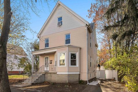 69 Arlington St Medford MA 02155