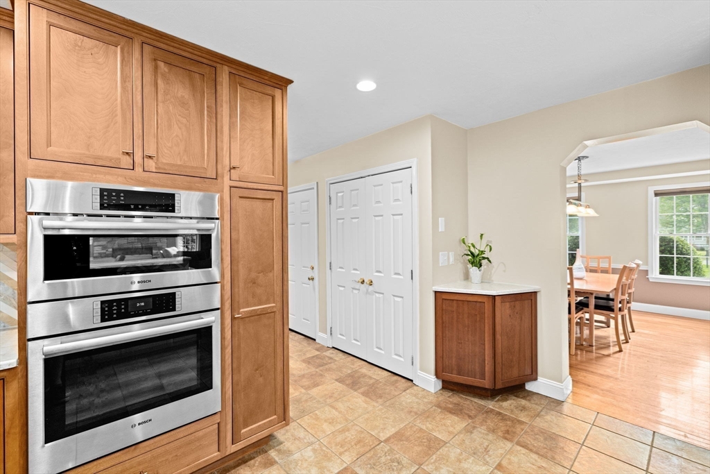 102 Saddleworth Way