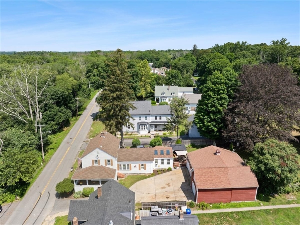 822 Dighton Ave