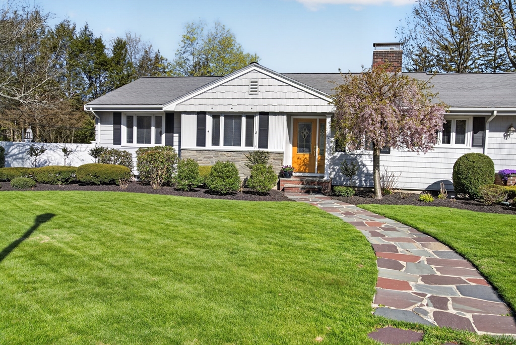 87 Dewson Rd.