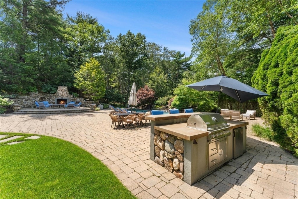 1 Colburn Road, Manchester, MA, 1 Colburn Road, Manchester, MA Photo #37