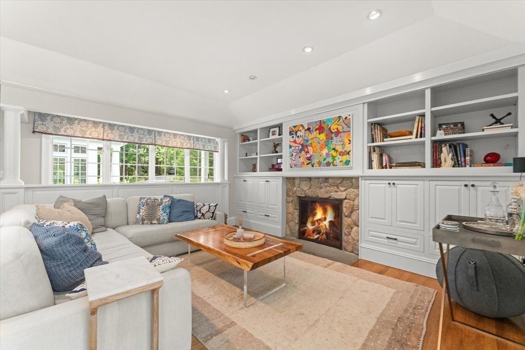 1 Colburn Road, Manchester, MA, 1 Colburn Road, Manchester, MA Photo #5