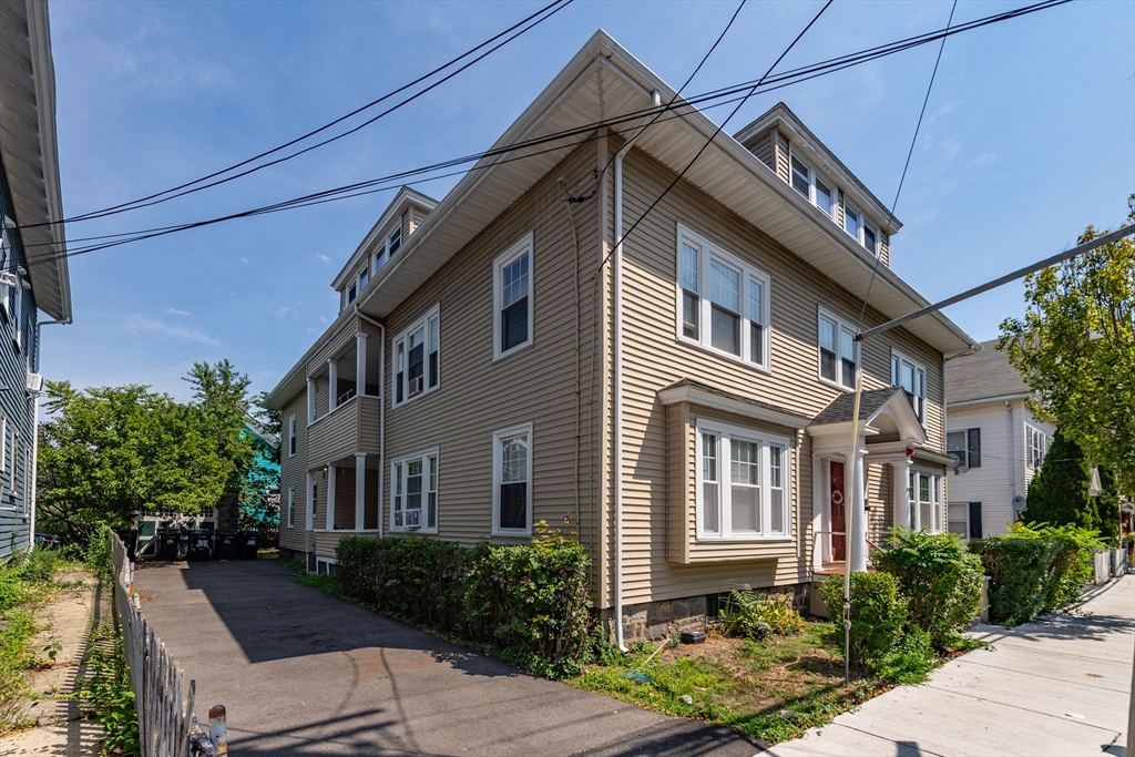 33 Harbor Street