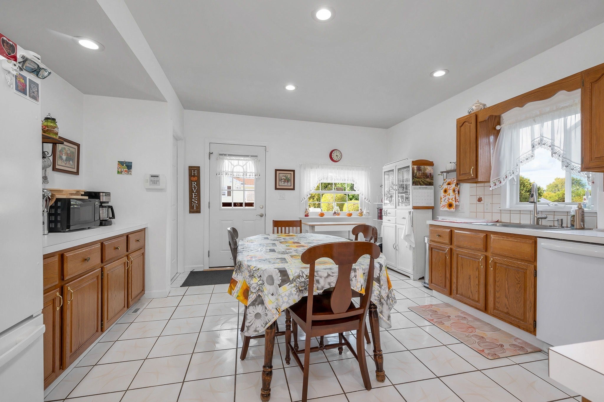 5 Grover St