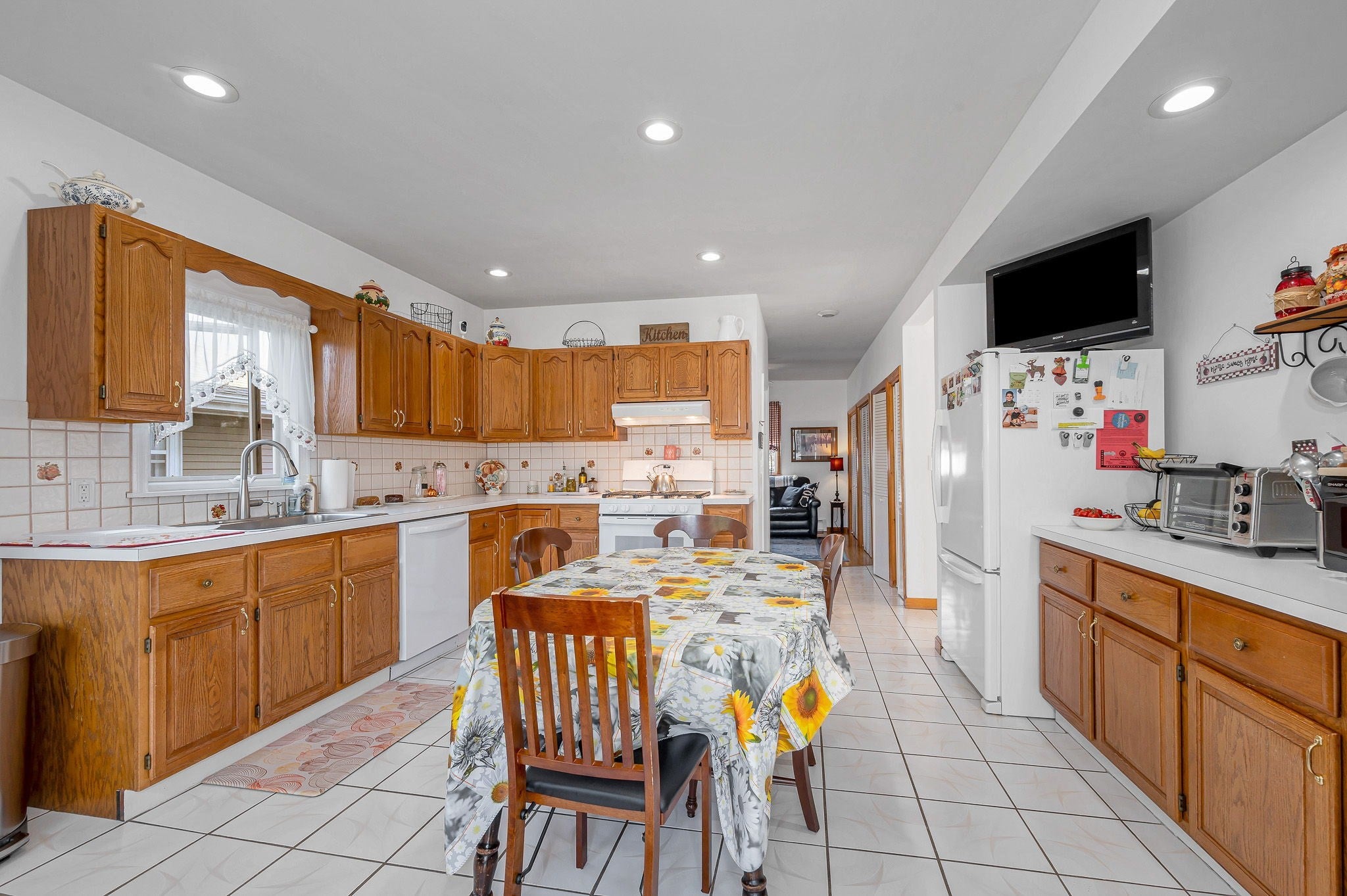 5 Grover St