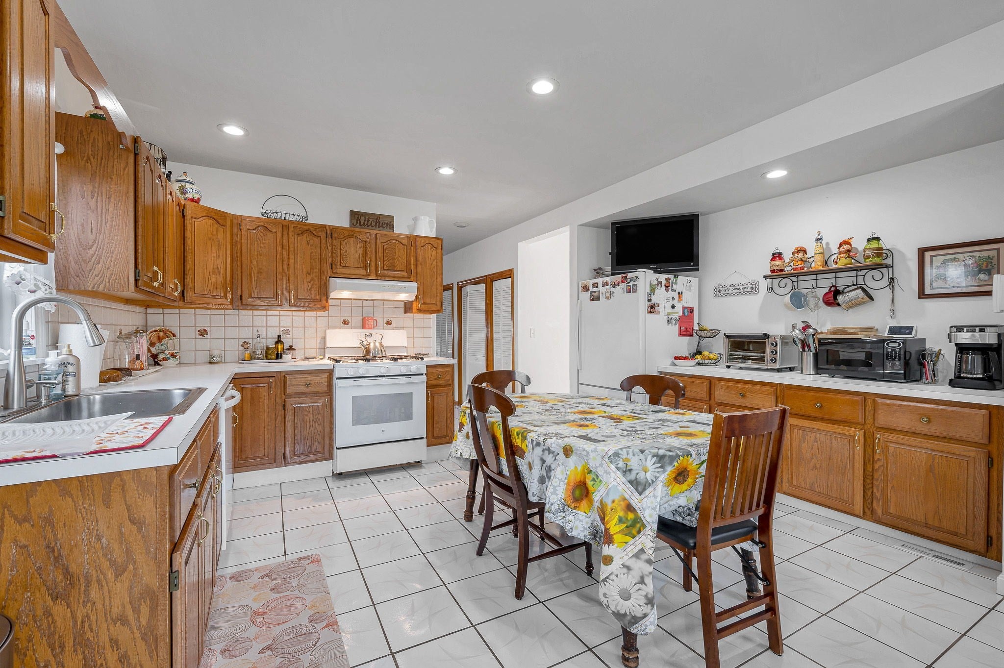 5 Grover St
