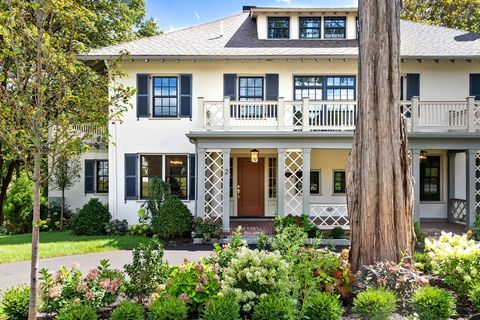 2 Percy Rd Lexington MA 02421
